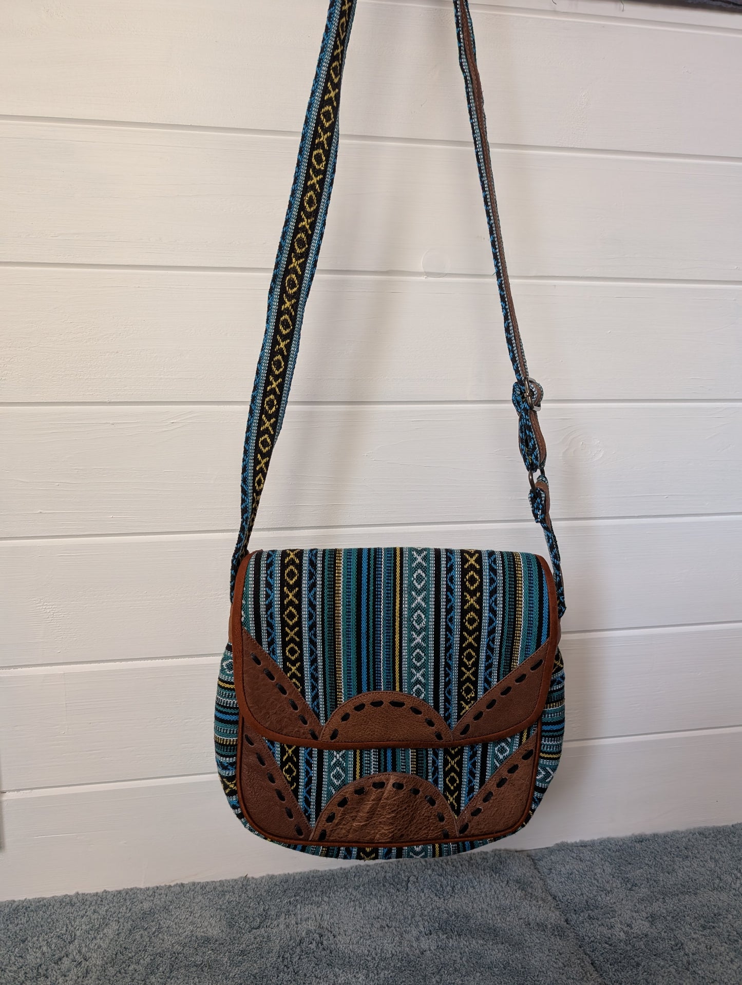 Large Gheri Cotton and leather handbag with leather stitch detail